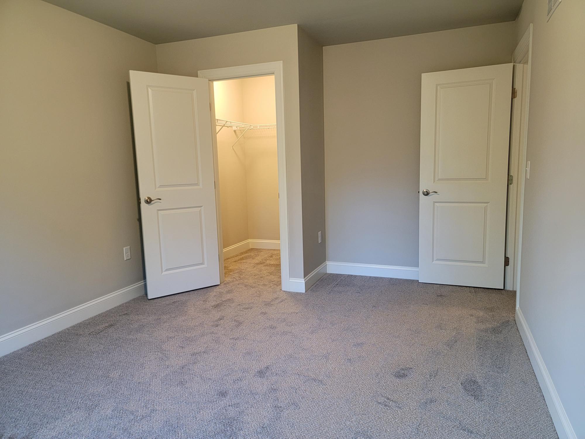 Building Photo - 205 Sage Blvd