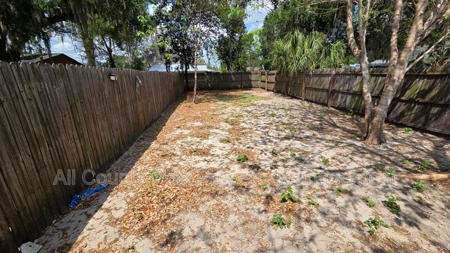 Building Photo - 2617 Crutchfield Rd