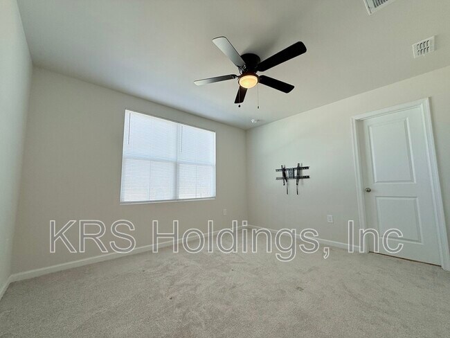 Building Photo - 354 Apricot Sun Wy