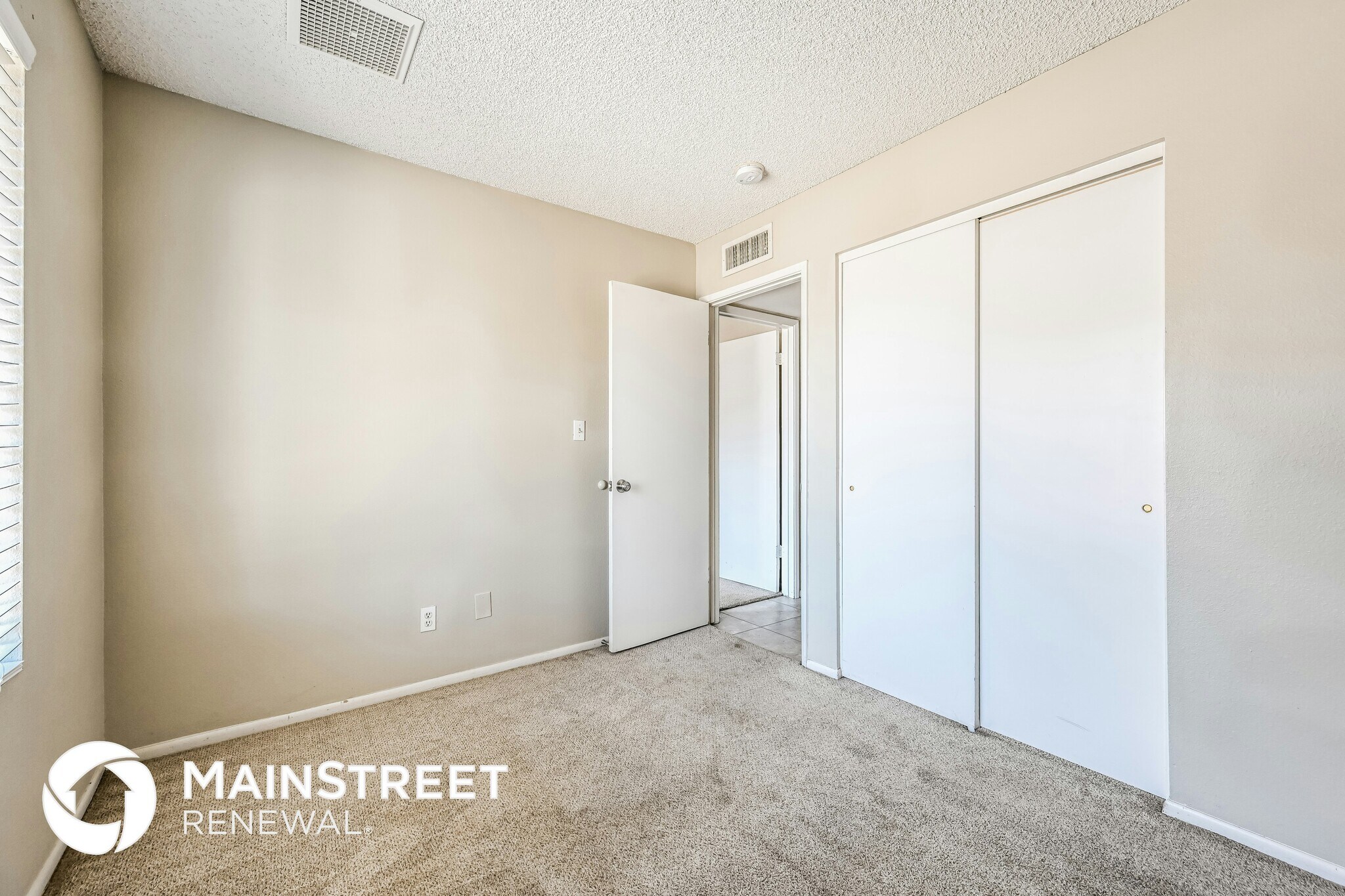 Building Photo - 9022 N 63rd Dr