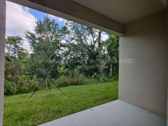 Building Photo - 23264 Willow Glen Way