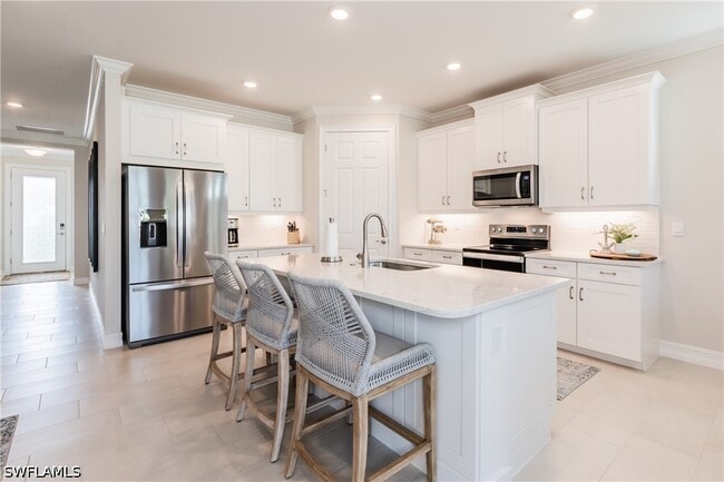 Building Photo - 267 Tamarindo Ln