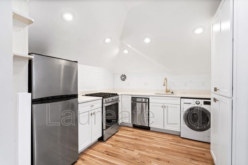 Building Photo - 1409 Gilpin St