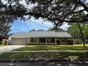 Building Photo - 4/3 WINTER PARK POOL HOME WITH WINTER PARK SCHOOLS! (Orange County Winter Park Schools)