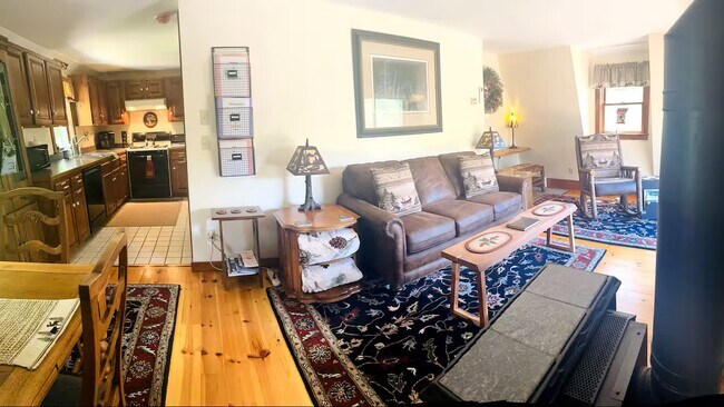 Building Photo - 1 Canal St
