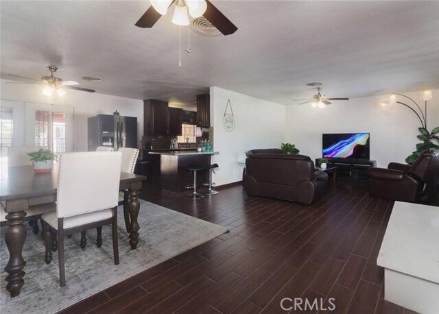 Building Photo - 45472 Deglet Noor St