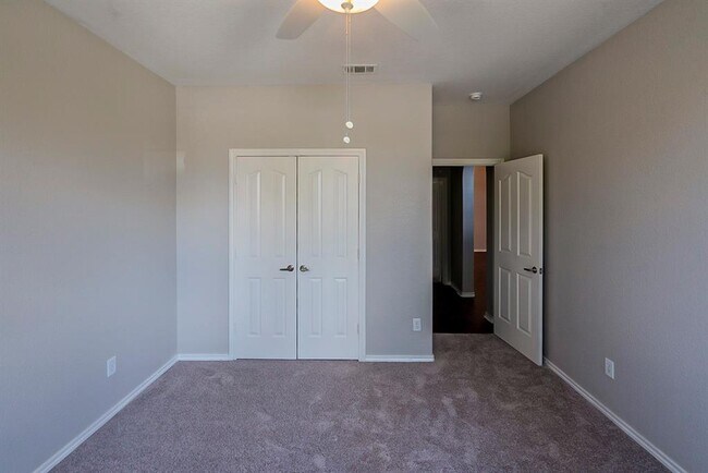 Building Photo - 2324 Spruce Springs Way