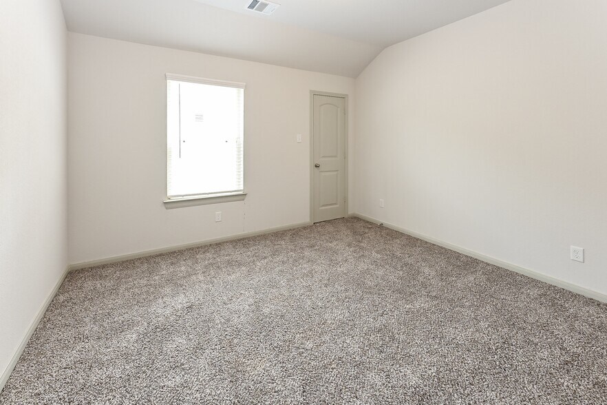 Building Photo - 7934 Tuscan Cypress Dr