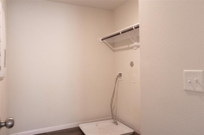 Building Photo - 14511 Sweet Cherry Dr