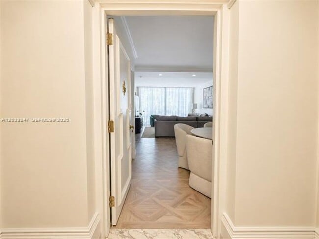 Building Photo - 5700 Collins Ave