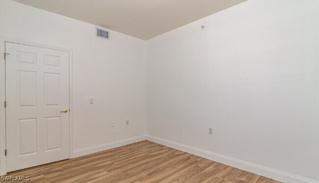 Building Photo - 2200 Arielle Dr