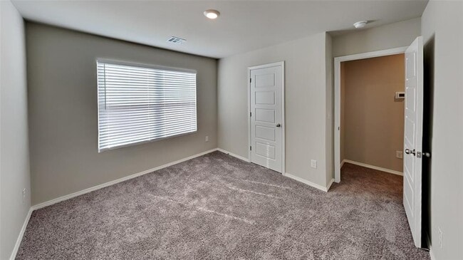 Building Photo - 12005 SW 32nd St