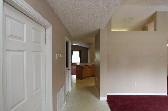 Building Photo - 2826 Kimberly Dr