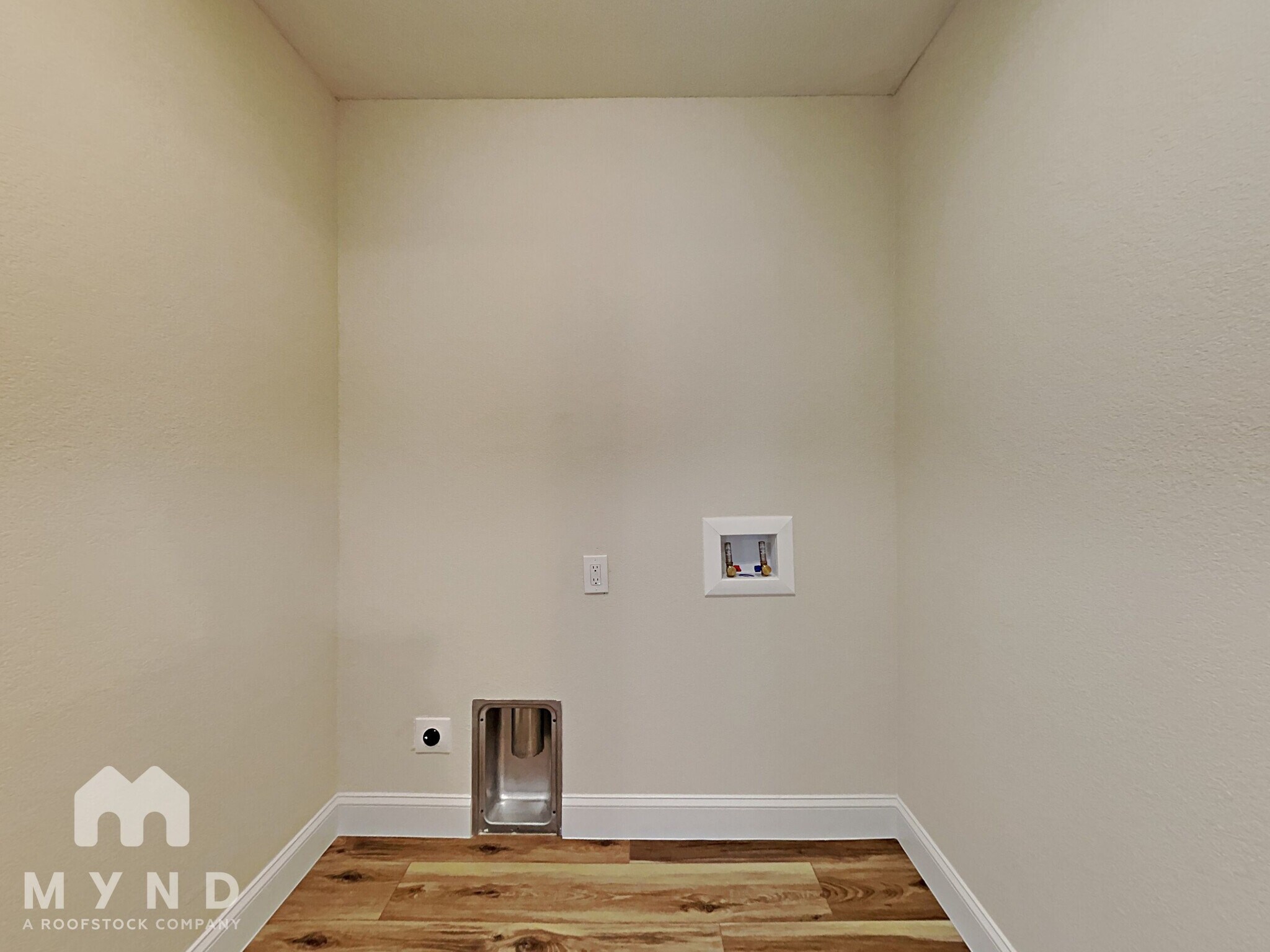 Building Photo - 2703 Stellar Ct