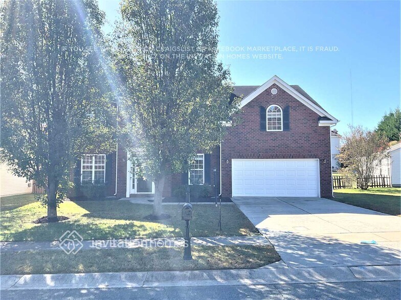 Primary Photo - 122 Elgin Ln