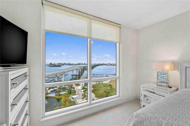 Building Photo - 331 Cleveland St