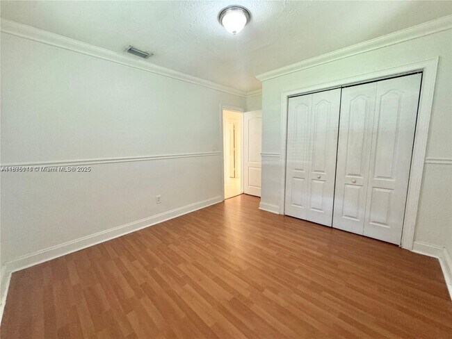 Building Photo - 18421 SW 86th Ct