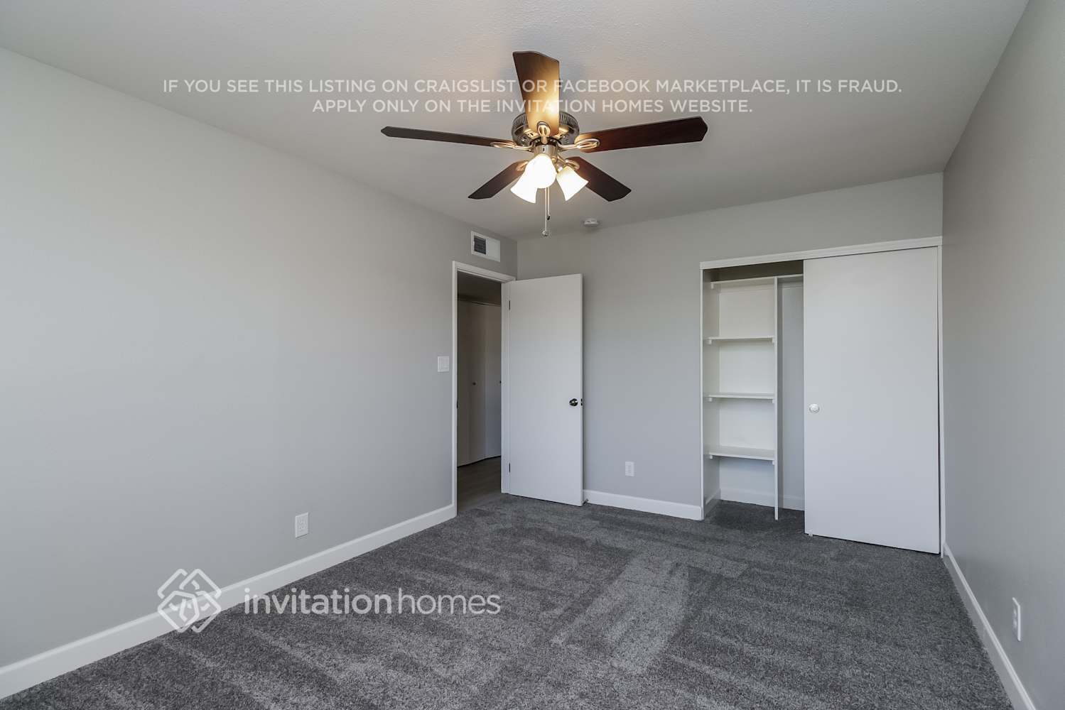 Building Photo - 1140 E Malibu Dr