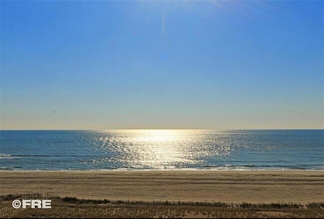 Building Photo - 129 Beach 118th St