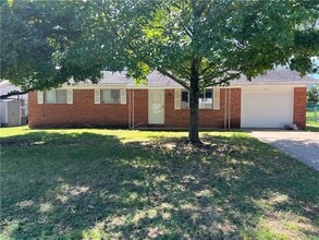 Building Photo - 2318 W Twin Springs St