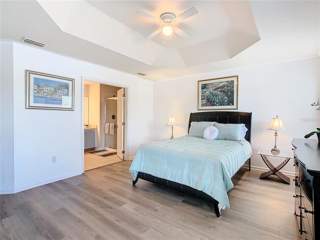 Building Photo - 2641 Old Kent Cir