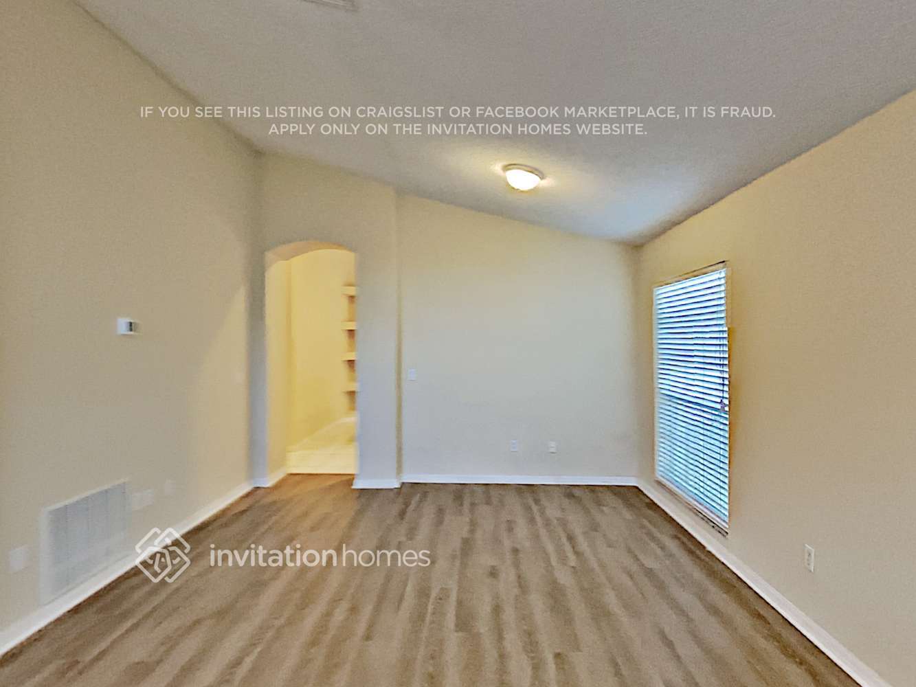Building Photo - 482 Saddell Bay Loop