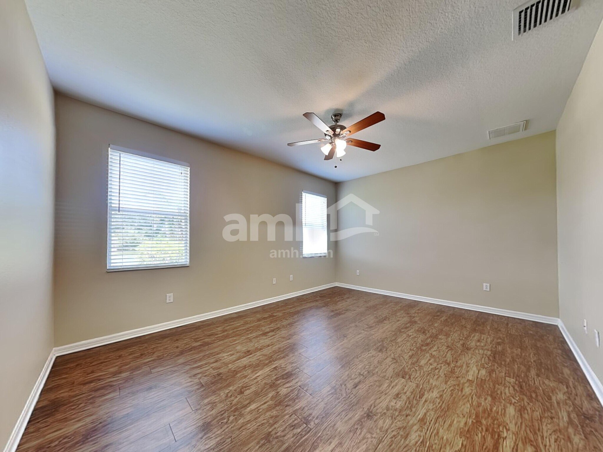 Building Photo - 7131 Forest Mere Dr