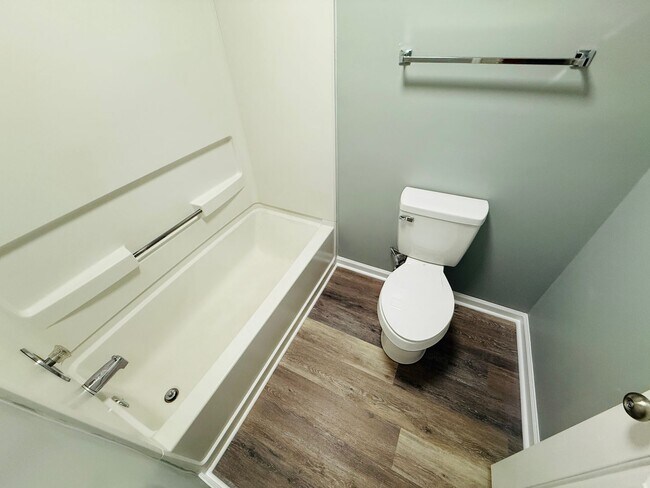 Building Photo - 6709 Preston Woods Unit 8~ Newly Renovated...