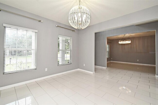 Building Photo - 475 Nadeau Way