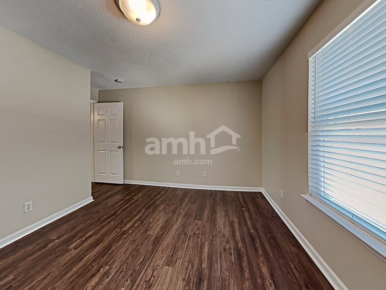 Building Photo - 171 Fox Glen Ct