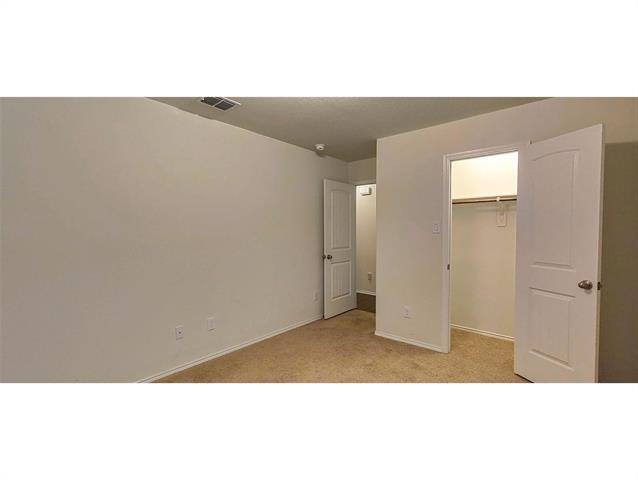 Building Photo - 1413 Trumpet Dr