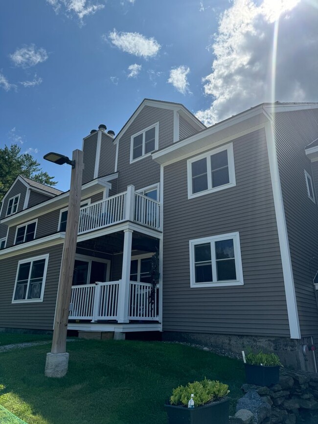 Building Photo - Spacious 3-Bedroom 3 Bath Condo on Ascutney Mountain – Nature at Your Doorstep