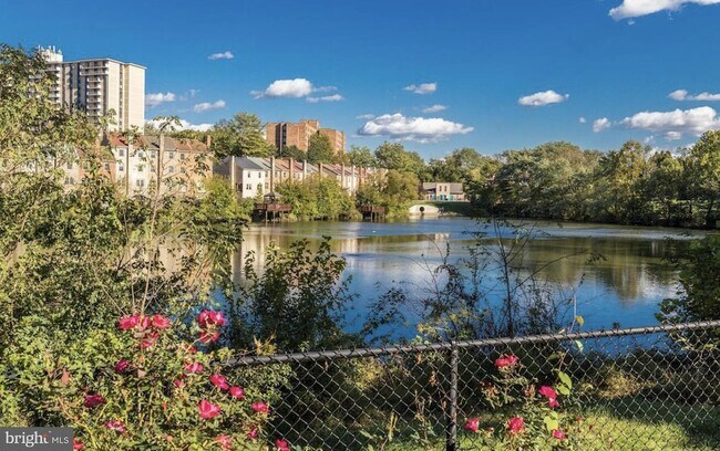 Building Photo - 7505 Democracy Blvd