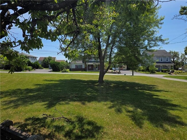 Building Photo - 5166 Springmill Rd