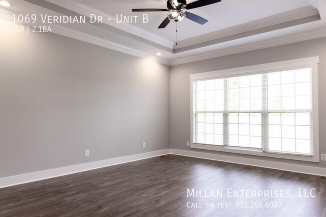 Building Photo - 1069 Veridian Dr