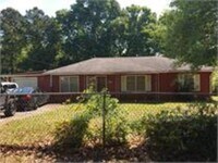 Building Photo - 1108 George Cir