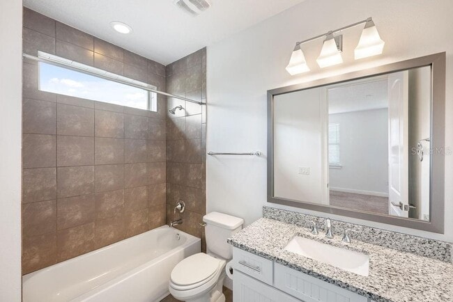 Building Photo - 706 Canopy Estate Dr