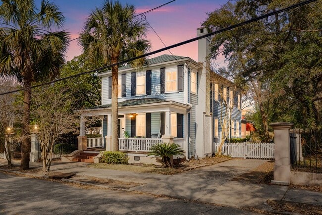 Building Photo - 56 Gadsden St