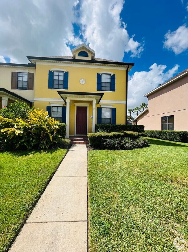 Building Photo - Hunter's Creek - 3 Bedroom, 2.5 Bathroom T...
