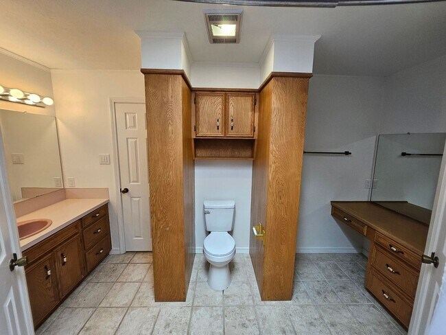 Building Photo - 8857 LA-111