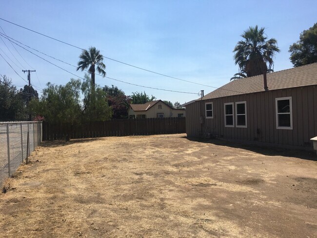 Building Photo - Available Soon! WITH HVAC