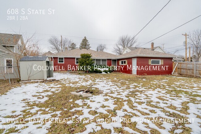 Building Photo - 608 S State St