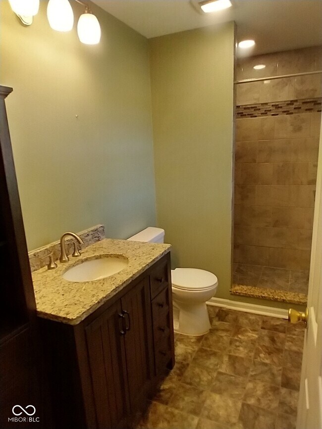 Building Photo - 5406 Pommel Ct