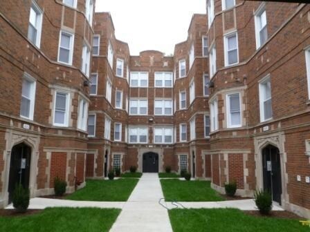 Auburn Gresham Apartments - 8000 S Paulina 1701-11 W 80th Chicago, IL 60620