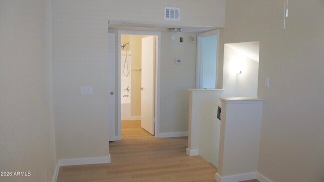 Building Photo - 2201 N Comanche Dr