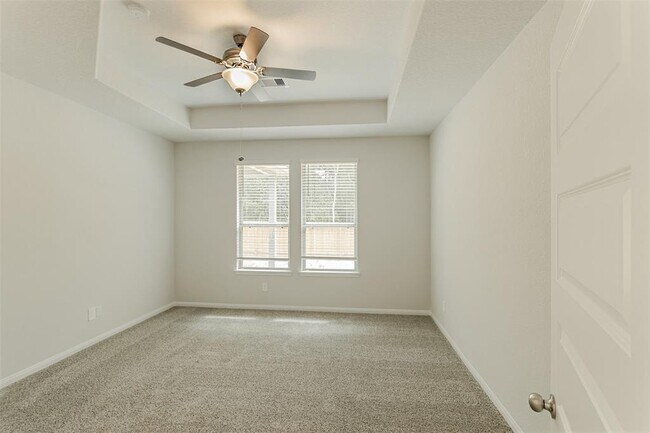 Building Photo - 14717 Pinion Ct