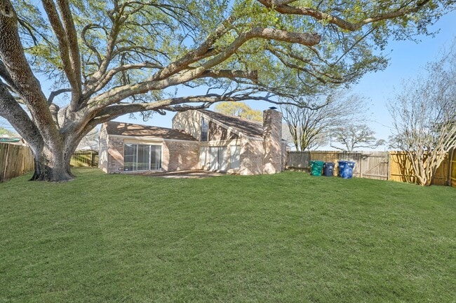Building Photo - 6514 Winkleman Rd