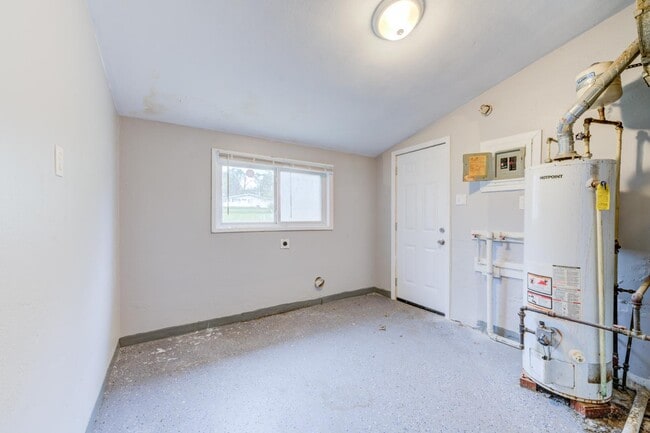 Building Photo - 6837 St Olaf Dr