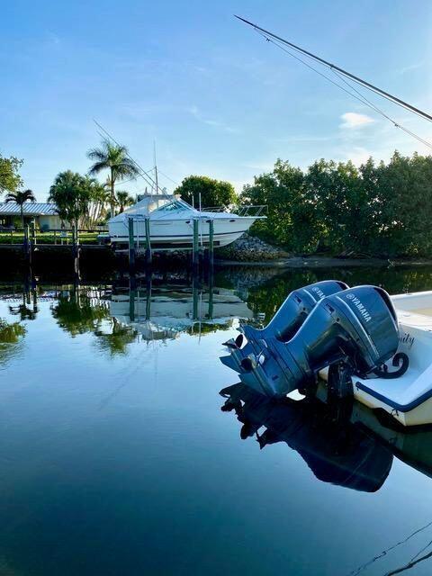 Building Photo - 731 Hummingbird Way