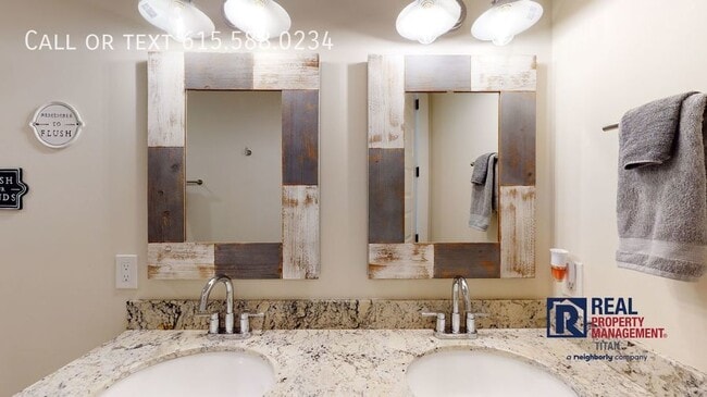 Building Photo - 2705 Warner Rd